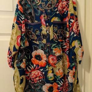 Fig and Flower tunic top